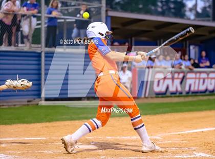 Thumbnail 2 in Oak Ridge vs Grand Oaks photogallery.