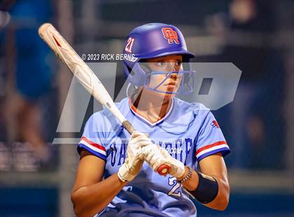 Thumbnail 2 in Oak Ridge vs Grand Oaks photogallery.