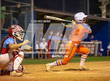 Thumbnail 3 in Oak Ridge vs Grand Oaks photogallery.