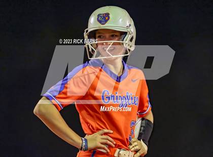 Thumbnail 1 in Oak Ridge vs Grand Oaks photogallery.