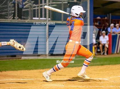 Thumbnail 3 in Oak Ridge vs Grand Oaks photogallery.