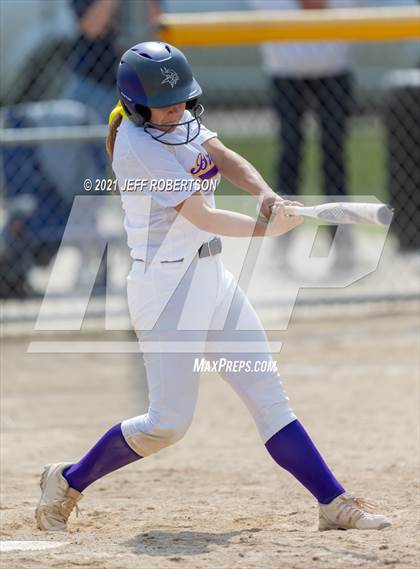 Thumbnail 3 in Bronson vs South Christian (Jenison Jamboree) photogallery.