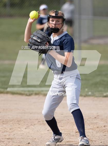 Thumbnail 3 in Bronson vs South Christian (Jenison Jamboree) photogallery.