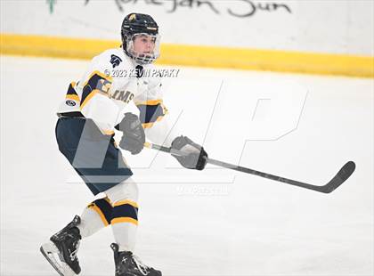 Thumbnail 2 in Wethersfield vs. Simsbury (CCC North Final) photogallery.