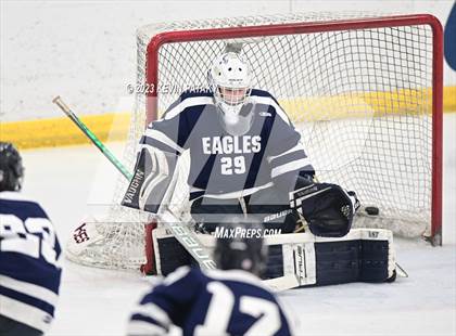 Thumbnail 1 in Wethersfield vs. Simsbury (CCC North Final) photogallery.
