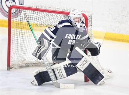 Thumbnail 2 in Wethersfield vs. Simsbury (CCC North Final) photogallery.