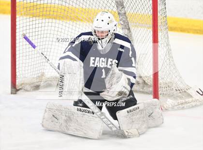 Thumbnail 3 in Wethersfield vs. Simsbury (CCC North Final) photogallery.