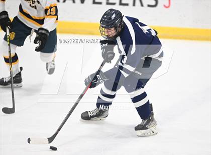 Thumbnail 2 in Wethersfield vs. Simsbury (CCC North Final) photogallery.