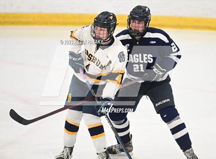 Thumbnail 3 in Wethersfield vs. Simsbury (CCC North Final) photogallery.