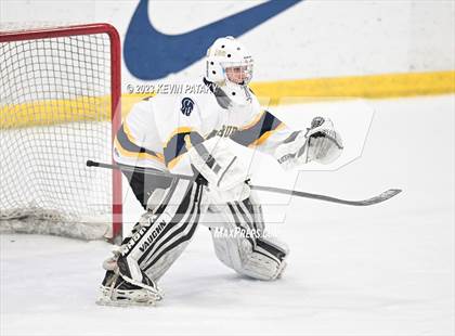 Thumbnail 2 in Wethersfield vs. Simsbury (CCC North Final) photogallery.