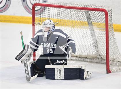 Thumbnail 2 in Wethersfield vs. Simsbury (CCC North Final) photogallery.