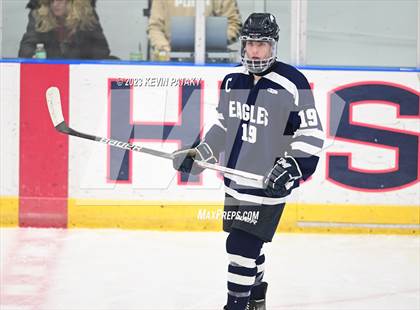 Thumbnail 3 in Wethersfield vs. Simsbury (CCC North Final) photogallery.