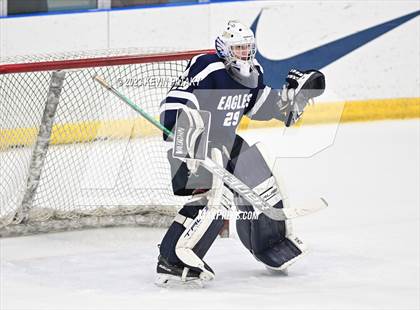 Thumbnail 3 in Wethersfield vs. Simsbury (CCC North Final) photogallery.