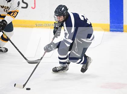 Thumbnail 3 in Wethersfield vs. Simsbury (CCC North Final) photogallery.