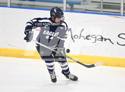 Thumbnail 2 in Wethersfield vs. Simsbury (CCC North Final) photogallery.