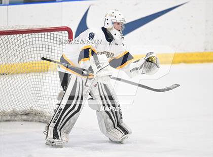 Thumbnail 1 in Wethersfield vs. Simsbury (CCC North Final) photogallery.