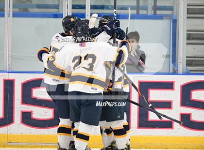Thumbnail 1 in Wethersfield vs. Simsbury (CCC North Final) photogallery.