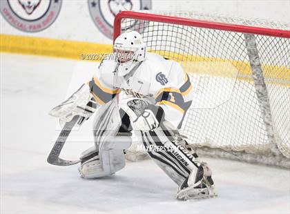 Thumbnail 1 in Wethersfield vs. Simsbury (CCC North Final) photogallery.