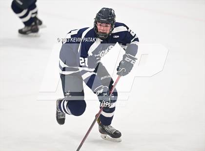 Thumbnail 2 in Wethersfield vs. Simsbury (CCC North Final) photogallery.