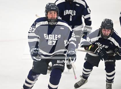 Thumbnail 2 in Wethersfield vs. Simsbury (CCC North Final) photogallery.