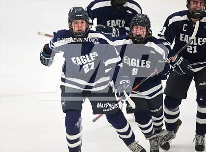 Thumbnail 3 in Wethersfield vs. Simsbury (CCC North Final) photogallery.