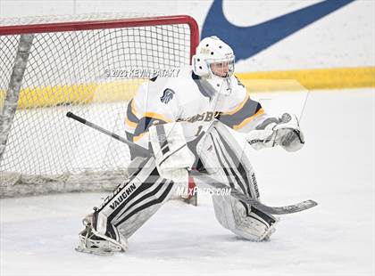 Thumbnail 2 in Wethersfield vs. Simsbury (CCC North Final) photogallery.