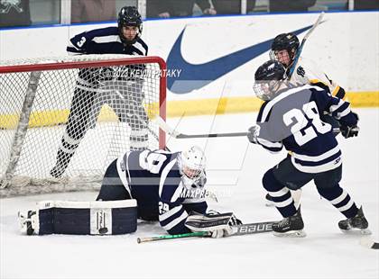 Thumbnail 2 in Wethersfield vs. Simsbury (CCC North Final) photogallery.