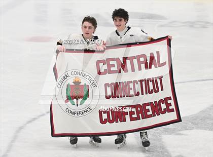 Thumbnail 2 in Wethersfield vs. Simsbury (CCC North Final) photogallery.