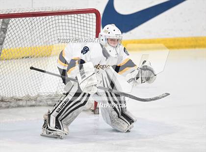 Thumbnail 2 in Wethersfield vs. Simsbury (CCC North Final) photogallery.