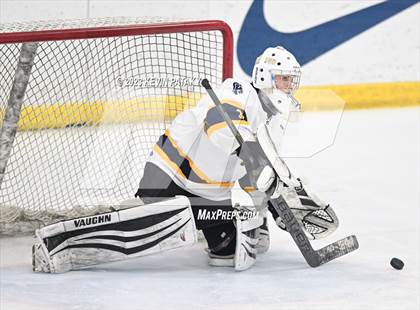 Thumbnail 2 in Wethersfield vs. Simsbury (CCC North Final) photogallery.