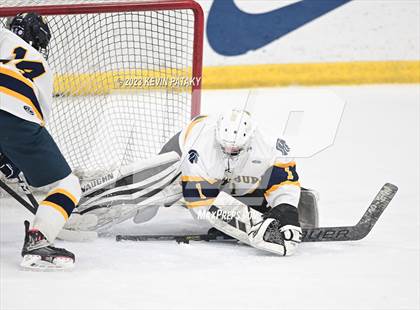 Thumbnail 1 in Wethersfield vs. Simsbury (CCC North Final) photogallery.