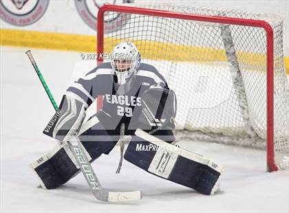 Thumbnail 1 in Wethersfield vs. Simsbury (CCC North Final) photogallery.
