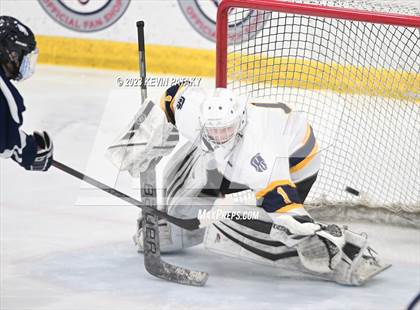 Thumbnail 1 in Wethersfield vs. Simsbury (CCC North Final) photogallery.