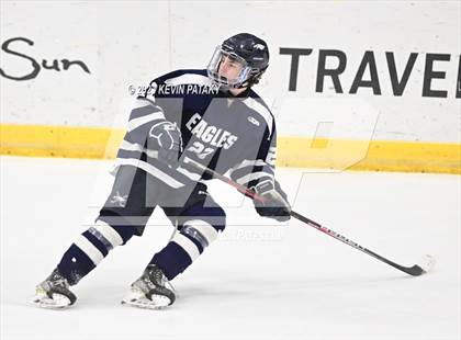 Thumbnail 1 in Wethersfield vs. Simsbury (CCC North Final) photogallery.