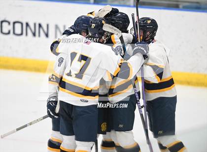Thumbnail 2 in Wethersfield vs. Simsbury (CCC North Final) photogallery.