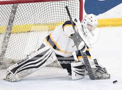 Thumbnail 2 in Wethersfield vs. Simsbury (CCC North Final) photogallery.