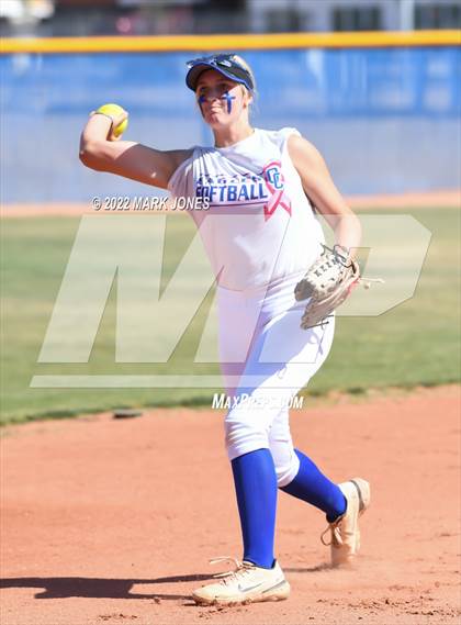Thumbnail 3 in Pinnacle @ O'Connor (Senior Night) photogallery.