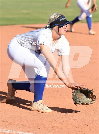 Thumbnail 2 in Pinnacle @ O'Connor (Senior Night) photogallery.
