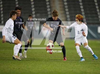 Thumbnail 1 in Air Academy vs. Skyview (CHSAA 4A Final) photogallery.