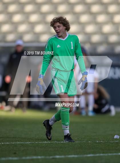 Thumbnail 3 in Air Academy vs. Skyview (CHSAA 4A Final) photogallery.