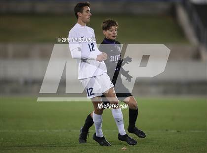 Thumbnail 2 in Air Academy vs. Skyview (CHSAA 4A Final) photogallery.