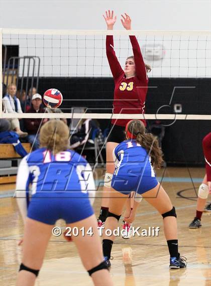 Thumbnail 2 in Waterford vs St. Joseph (CIAC Class M Semifinal) photogallery.