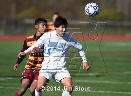 Thumbnail 3 in Ithaca vs. John Jay-East Fishkill (NYSPHSAA Class AA Regional Final) photogallery.