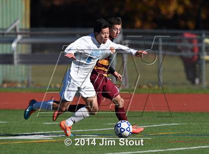 Thumbnail 2 in Ithaca vs. John Jay-East Fishkill (NYSPHSAA Class AA Regional Final) photogallery.