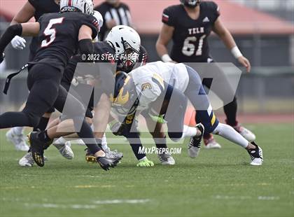 Thumbnail 2 in Yelm vs. Bellevue (WIAA 3A State Semifinal) photogallery.