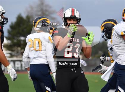 Thumbnail 3 in Yelm vs. Bellevue (WIAA 3A State Semifinal) photogallery.