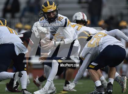 Thumbnail 1 in Yelm vs. Bellevue (WIAA 3A State Semifinal) photogallery.