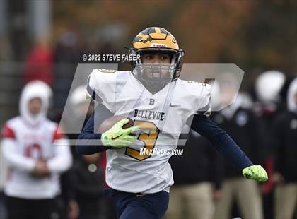 Thumbnail 3 in Yelm vs. Bellevue (WIAA 3A State Semifinal) photogallery.