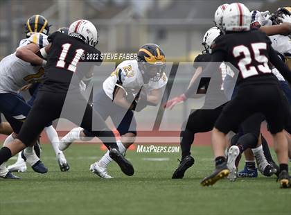 Thumbnail 1 in Yelm vs. Bellevue (WIAA 3A State Semifinal) photogallery.