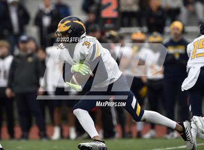 Thumbnail 3 in Yelm vs. Bellevue (WIAA 3A State Semifinal) photogallery.